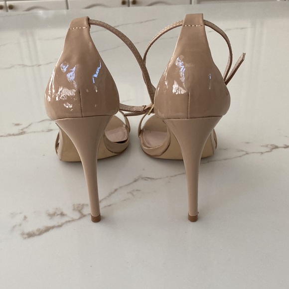 Steve Madden Sandals Size 9M - Picture 2 of 4